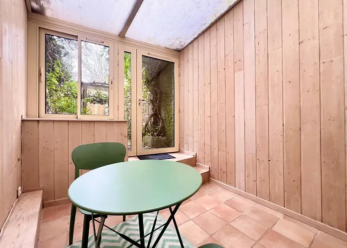 Appartement Cocon Au Coeur De Avec Cour - Centre *